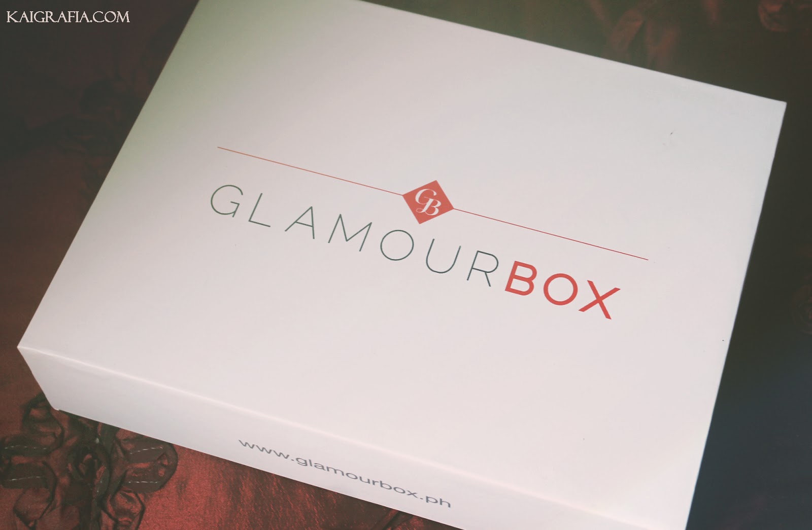 GlamourBox iPhone like box