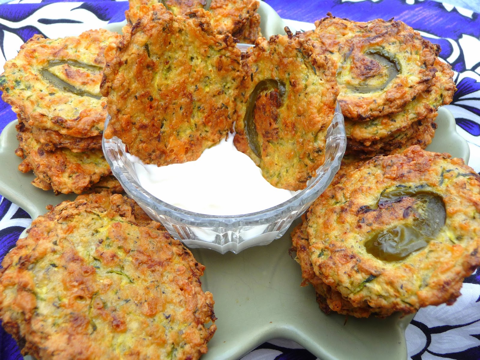 SPLENDID LOWCARBING BY JENNIFER ELOFF ZUCCHINI CRACKERJACK SNACKS