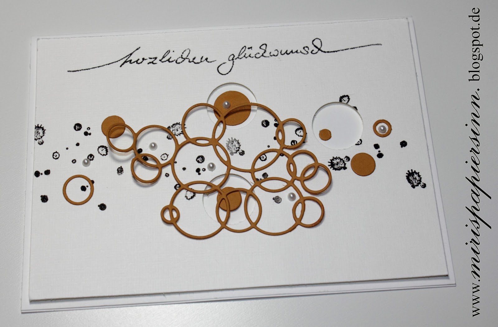 Miris PapierSinn Die Loopy Rings...