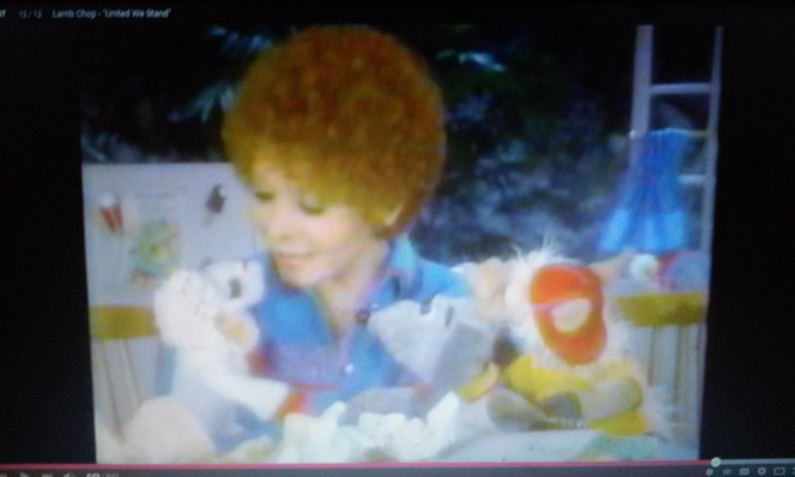 Whatsoever Critic "Lamb Chop's Play Along United We Stand" TV Episode Review