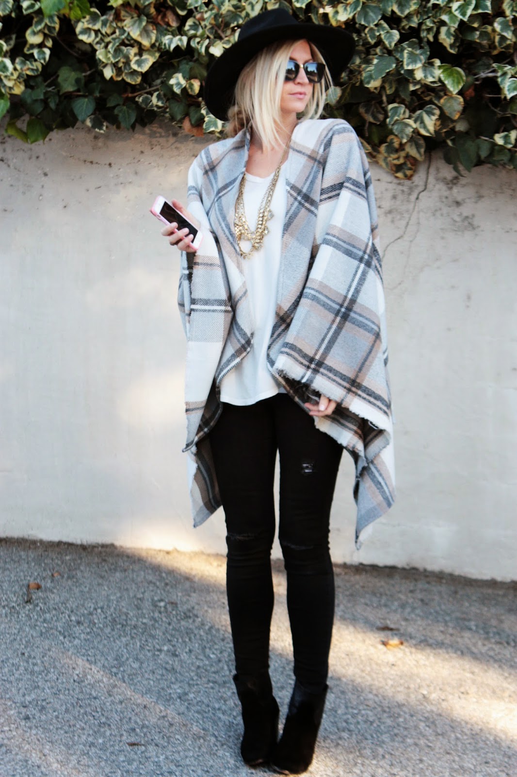Draped In Plaid draped in plaid cape tutorial apparel bloglovin Draped In Plaid draped in plaid cape tutorial apparel bloglovin