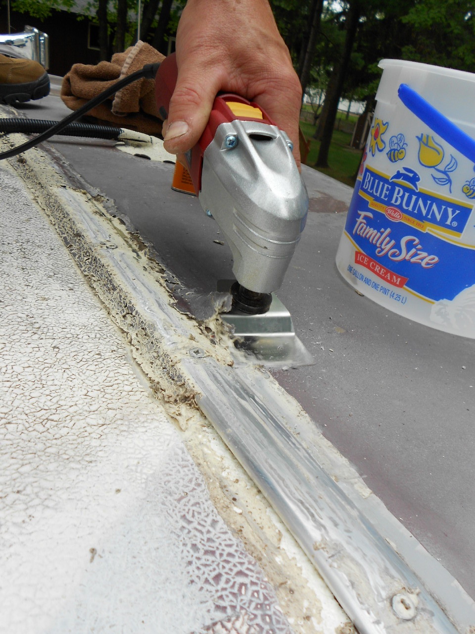 RVing The USA is our BIG Backyard Mouse Tales and RV Roof Prep