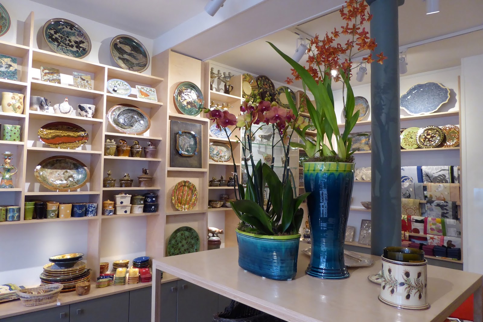 Entrée to Black Paris™ Eric Goujou and La Tuile à Loup