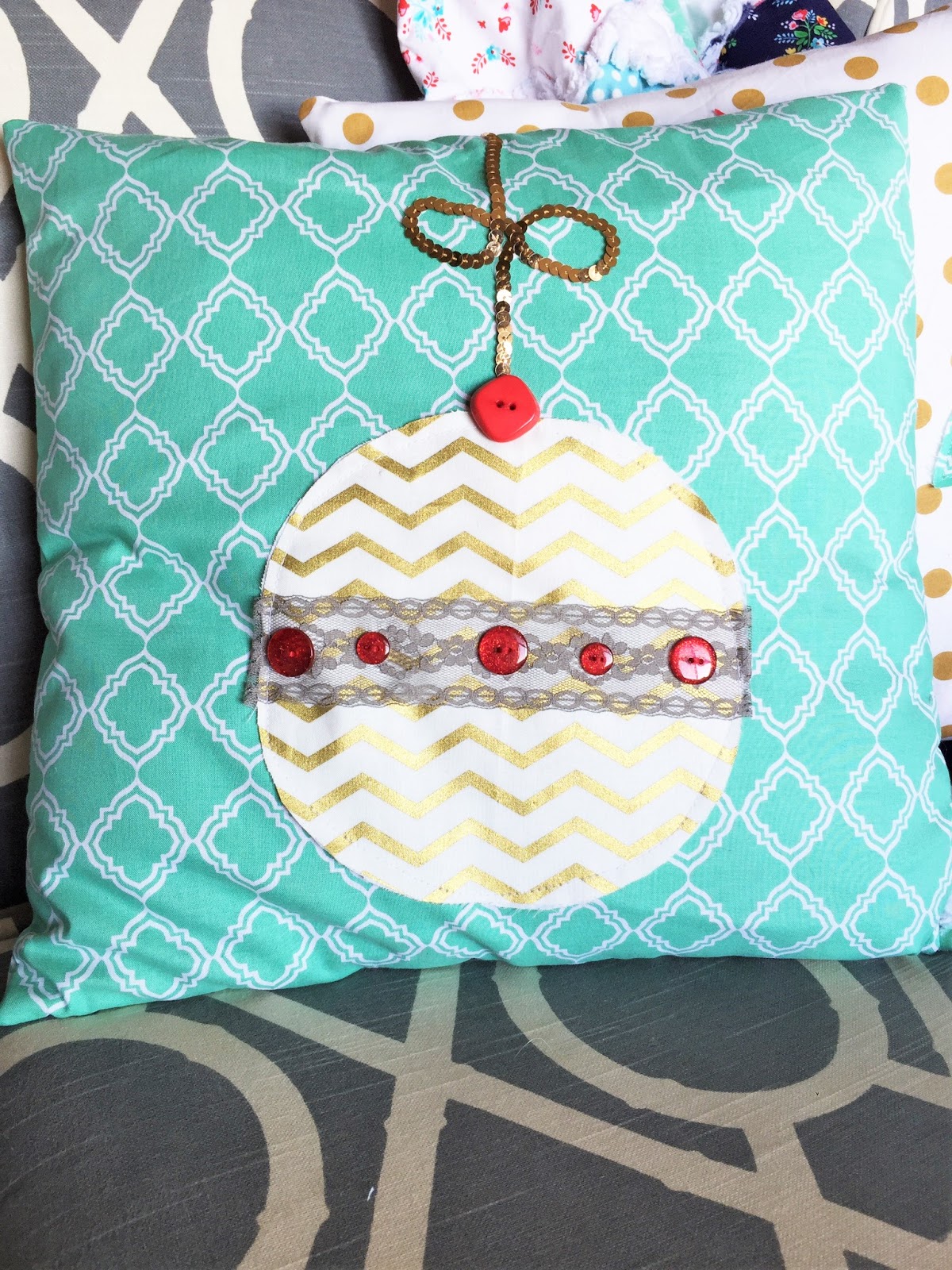 Christmas Ornament Envelope Pillow Tutorial A Vision to Remember All