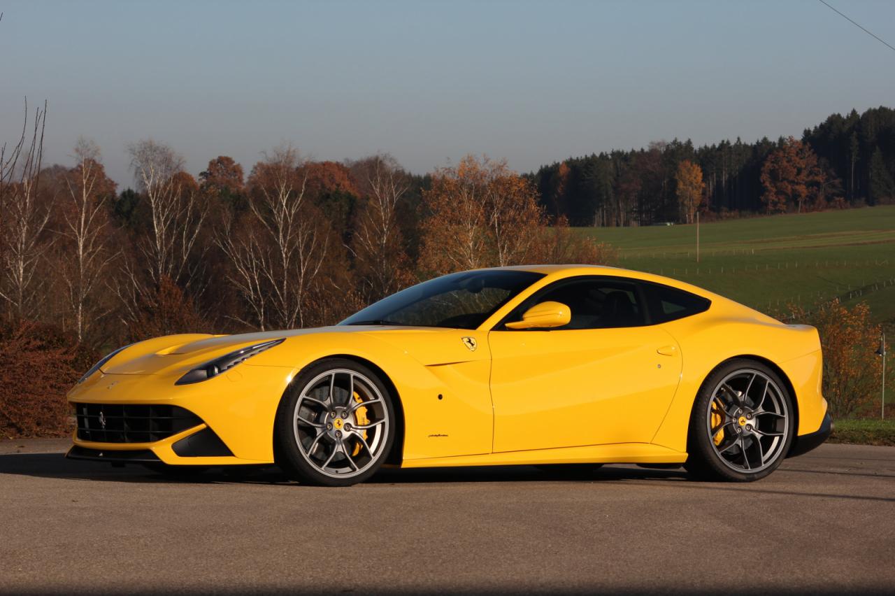 http://2.bp.blogspot.com/-TtzZeC8UUP0/UK4k7OfJisI/AAAAAAAAIyw/tk558AWoJ9g/s1600/F12_Berlinetta_Novitec_01.jpg