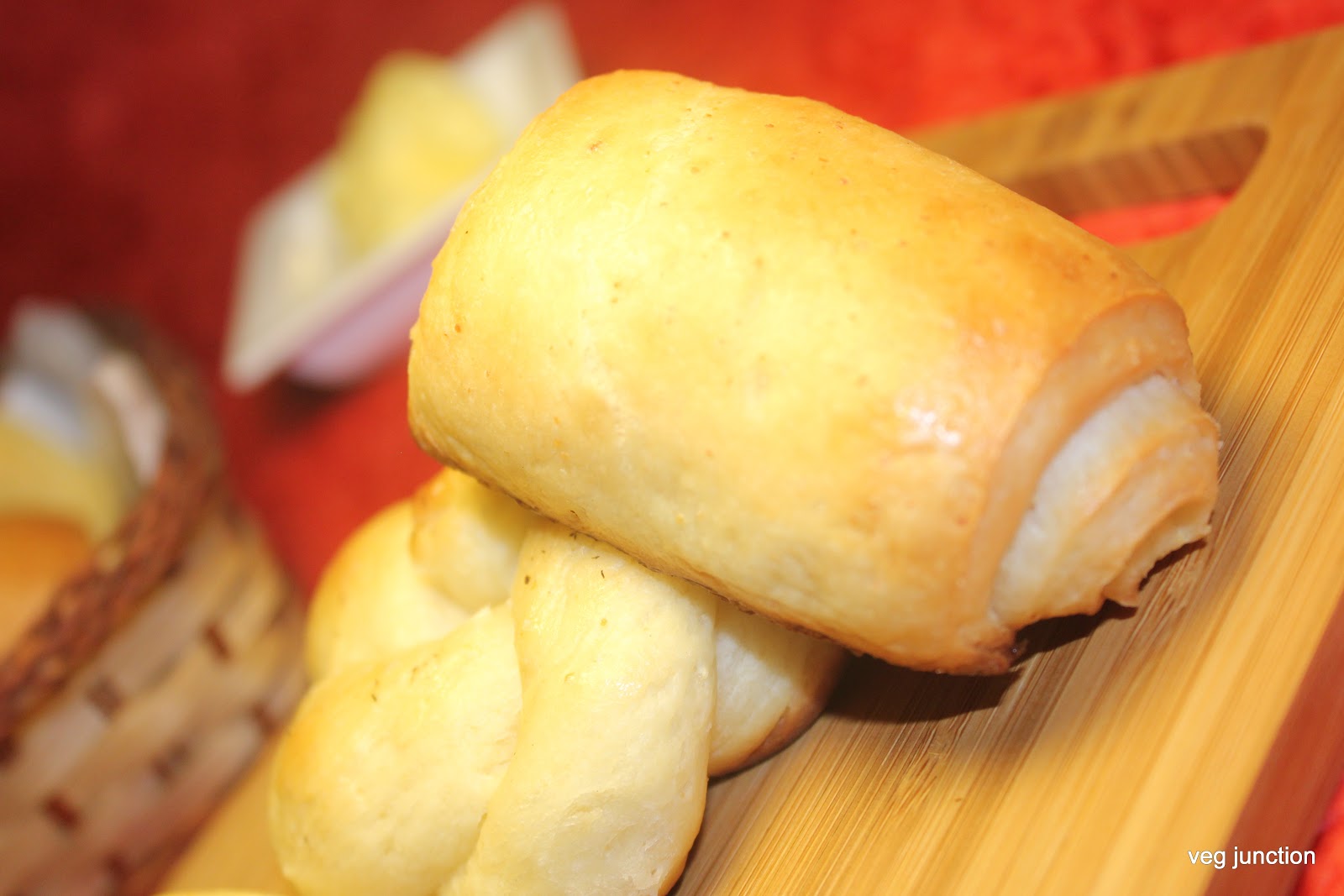 Eggless Dinner rolls Veenas Vegnation