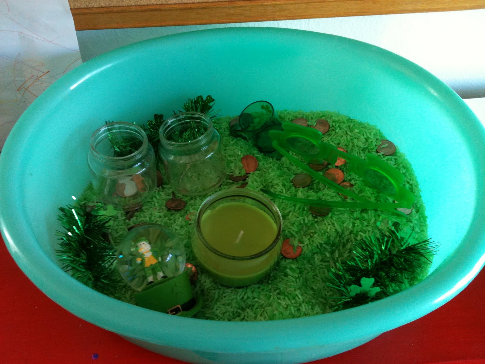TatylandMontessori Sensory tubs!