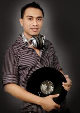 DJ JOE RUSSEL