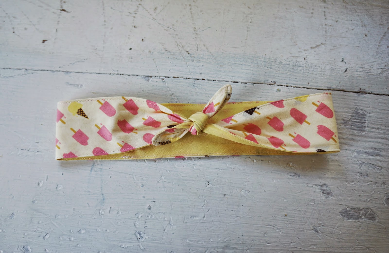 Hello Kelcey DIY Knotted Fabric Headbands