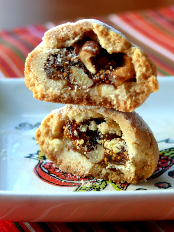 Halenze Özlem�den Resimli Yemek Tarifleri İncirli Cevizli Kurabiye..