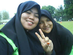 yana n siti..mmbe aq yg comel