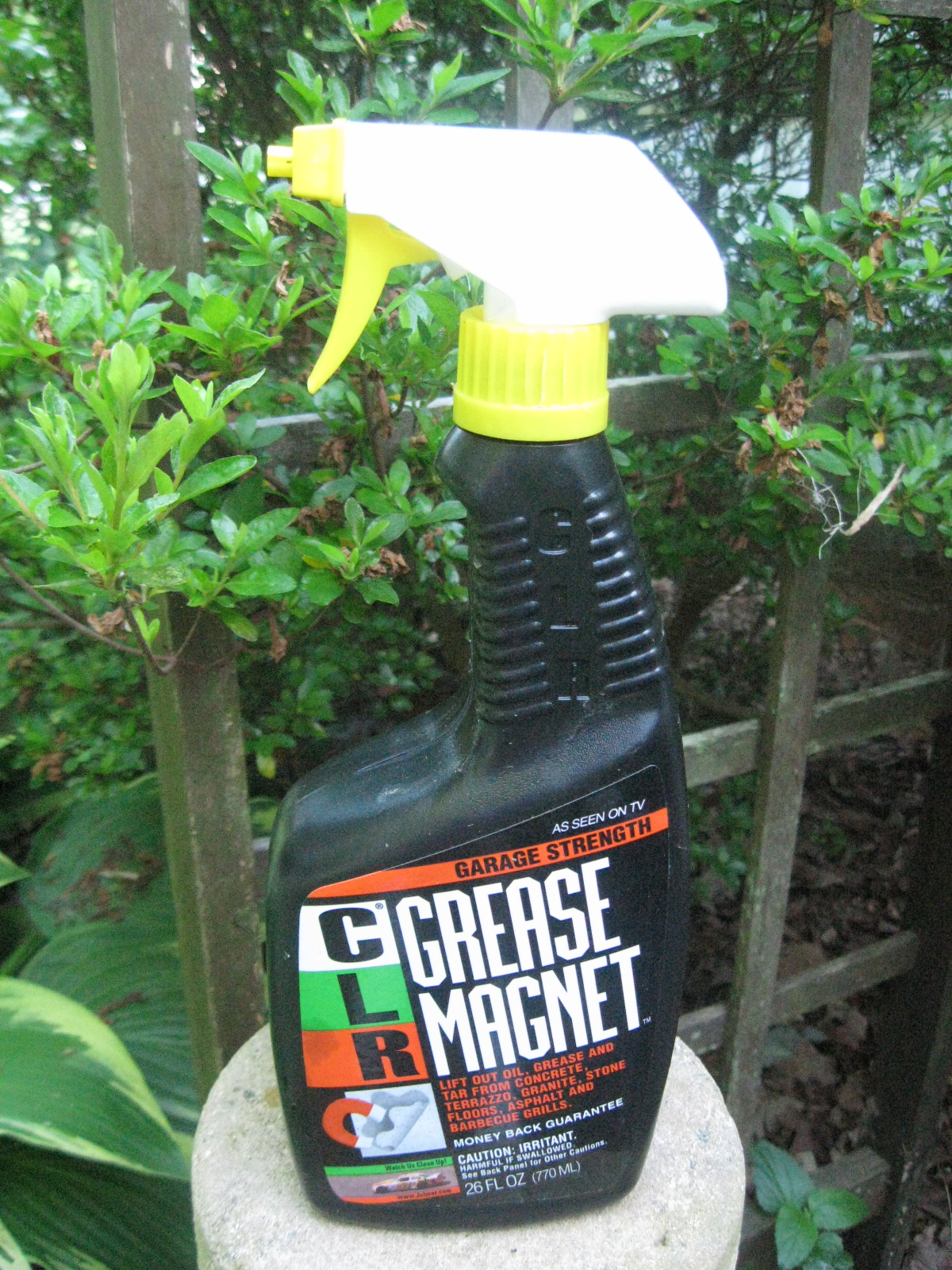 Barbecue Master CLR Grease Makes Cleaning Grills Easier