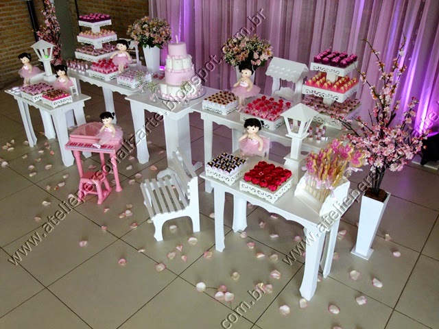 personalizadas, bolos cenográficos e muito mais para eventos personalizadas, bolos cenográficos e muito mais para eventos