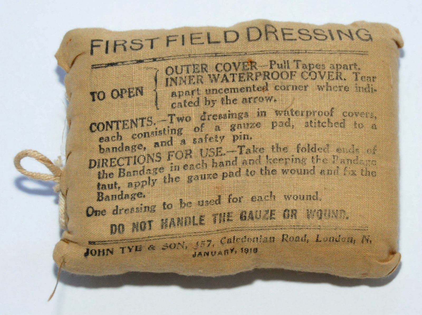 Webbingbabel British Army FFD First Field Dressing. WW1