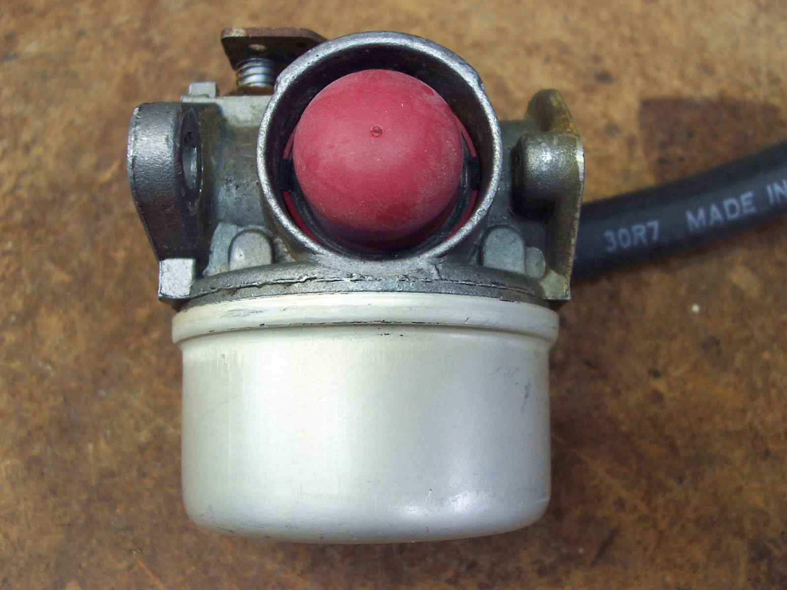 Rouge River Tecumseh Primer Bulb Installation Tool