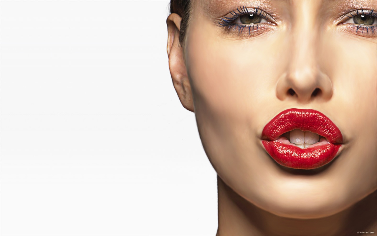 Celebrity Pics: Jessica Biel