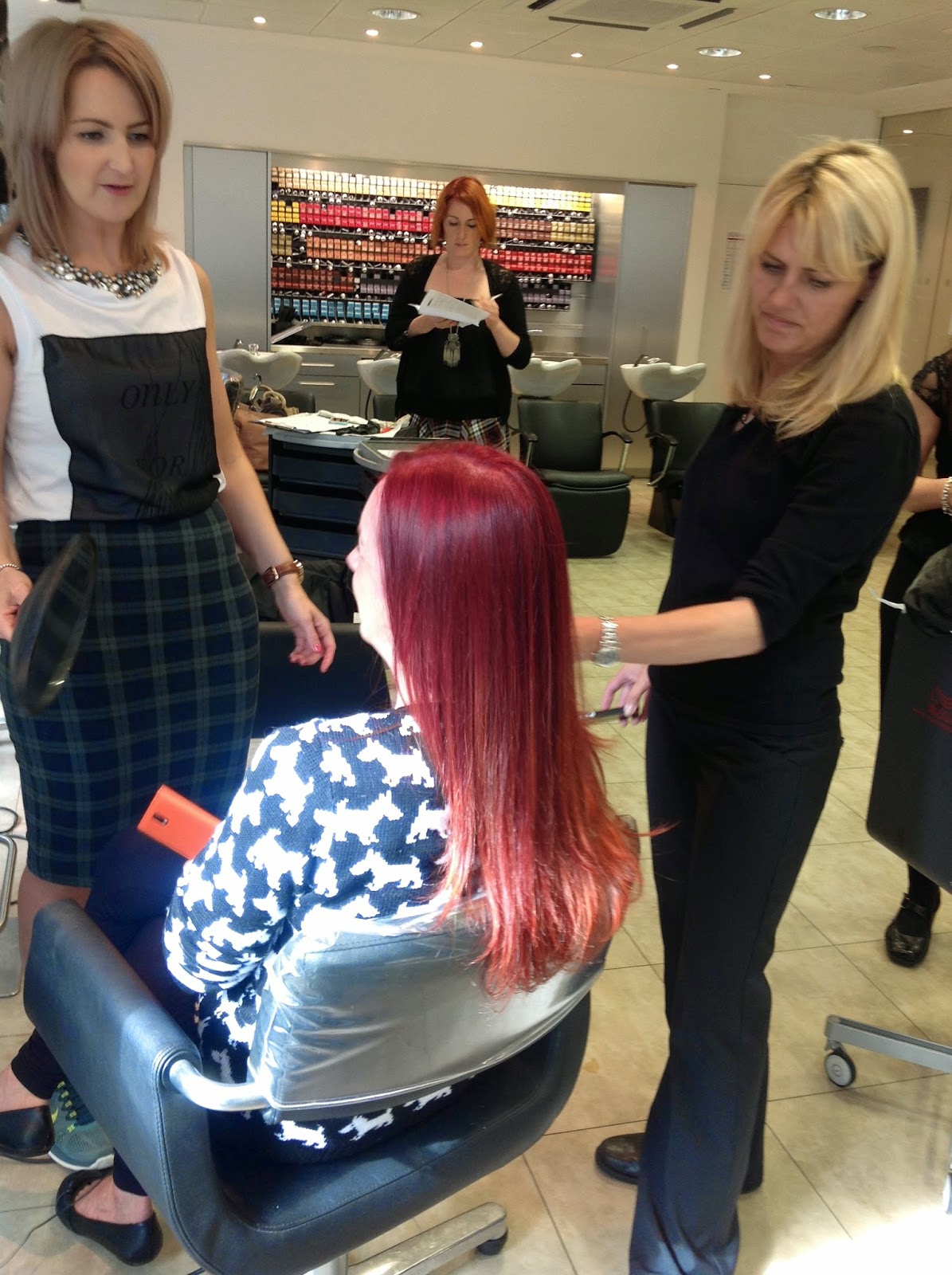 How hairdressers can get the best out of their colour consultations