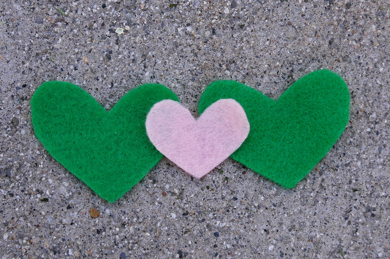 julies blog Heart Hair Clip Tutorial