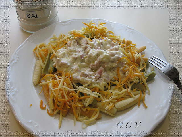 Pasta Con Beicon Y Queso Philadelphia
