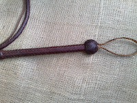 10 in handle, Butt knot 3 pass.