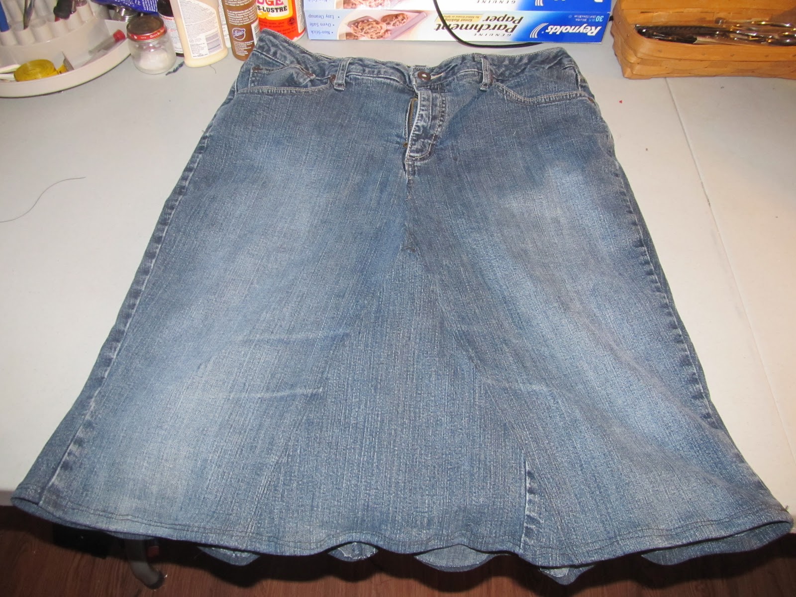 Sew Cool Mama How to make a cute skirt out of jeans