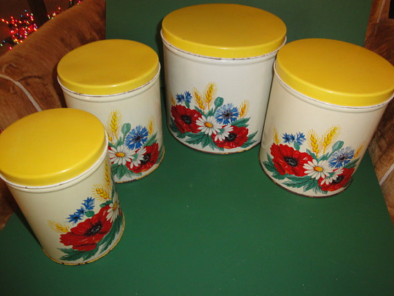 Leoladys House Collectibles and Gardens: Vintage Kitchen and ...