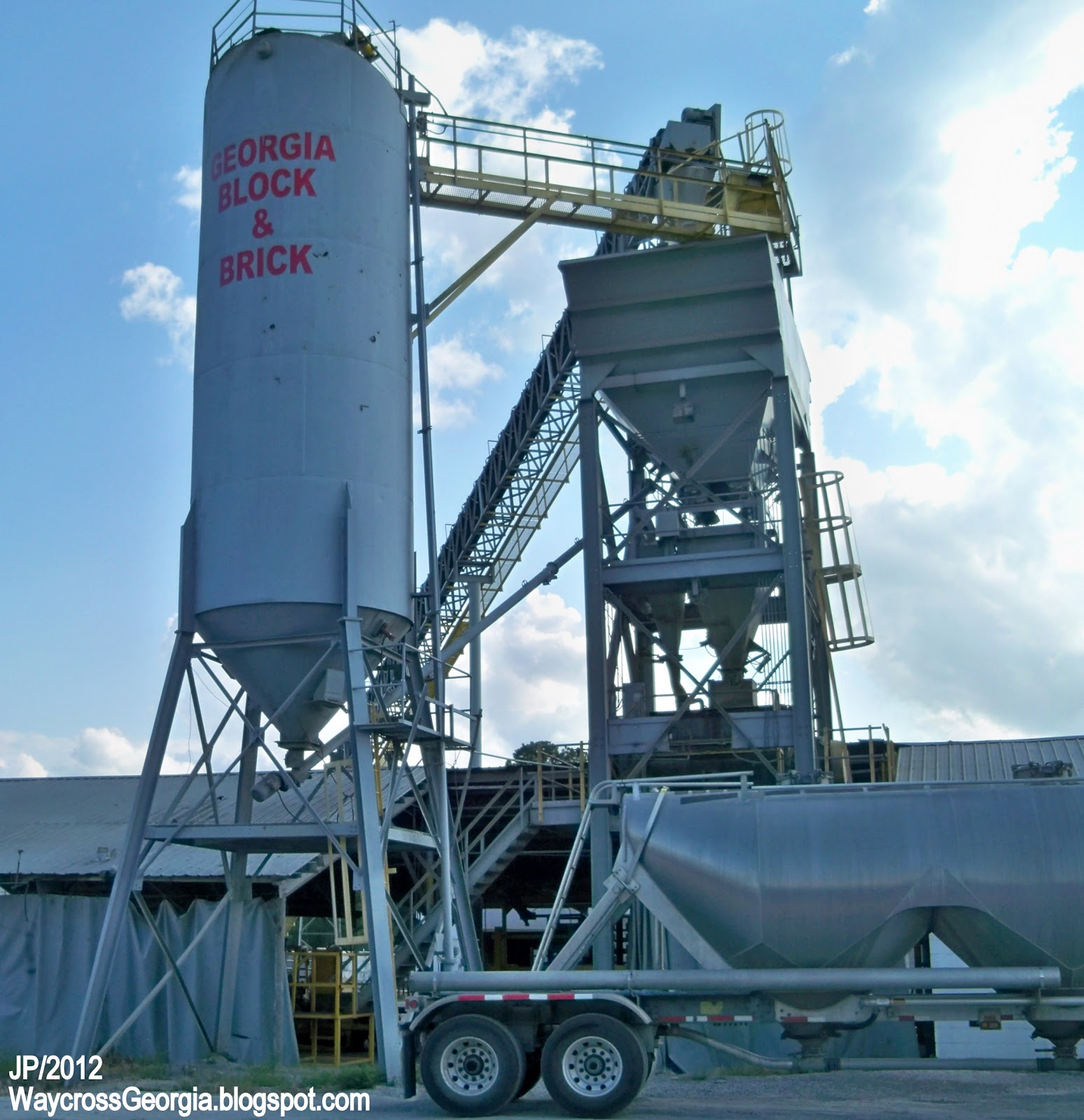 WAYCROSS Ware Cty.College Restaurant Bank Hotel Attorney Dr.Hospital Fire Dept.Store