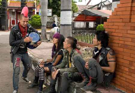 Gambar+Anak+Punk ... , pemanfaatan anak, anak punk, anak punk bikin ulah, anak punk resek