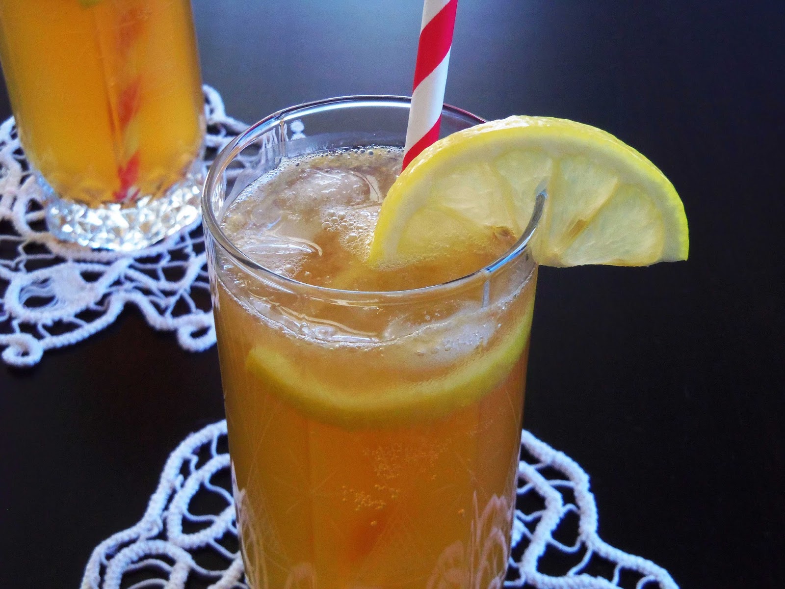 Simply Romanesco Ginger Tea Lemonade