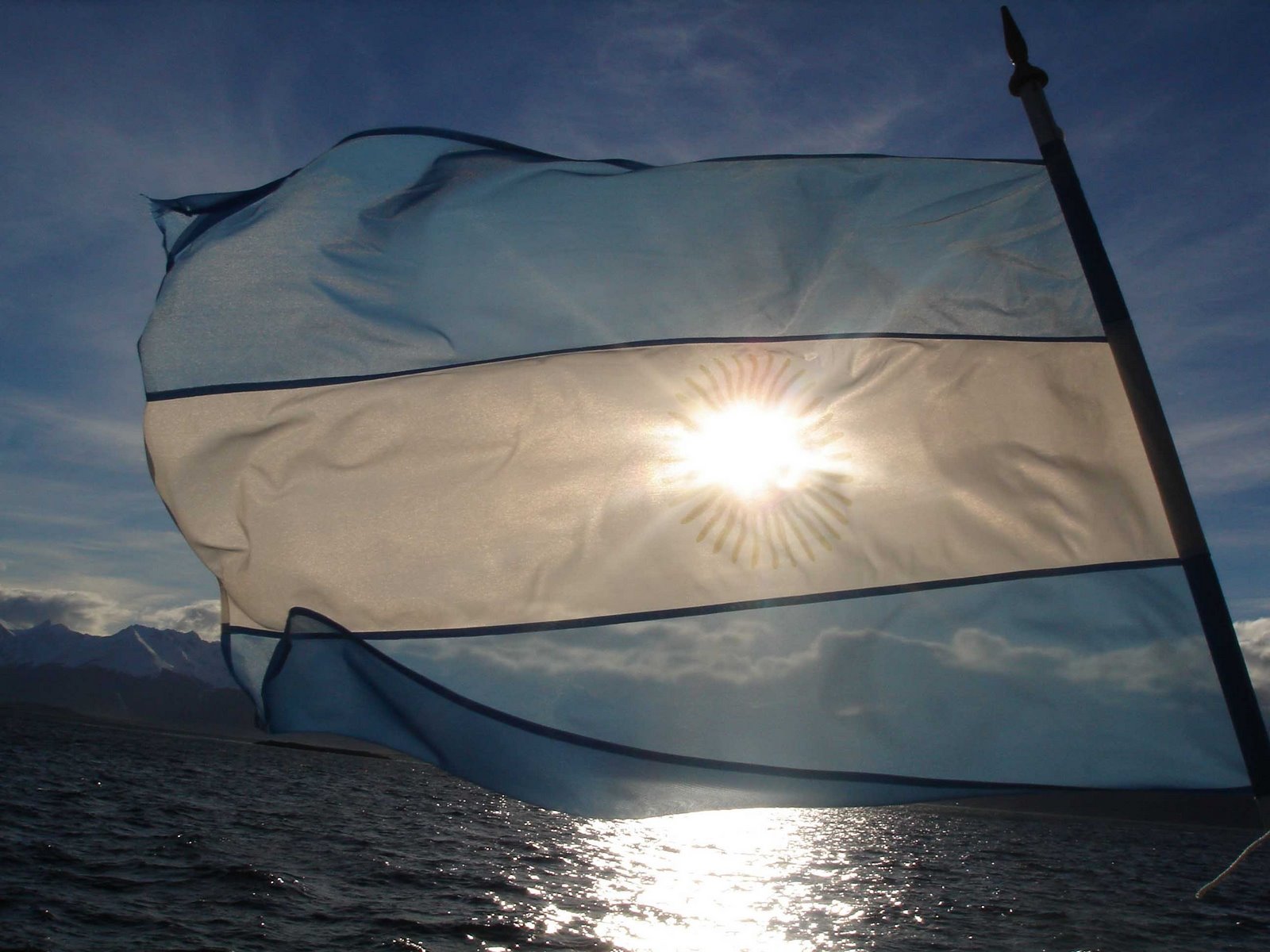 CeCi .-: bicentenario de la bandera ARGENTINA