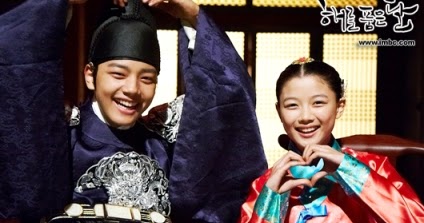 Dn@ bLoG: Lirik Lagu Heora - Moonlight is Setting (OST the Moon that