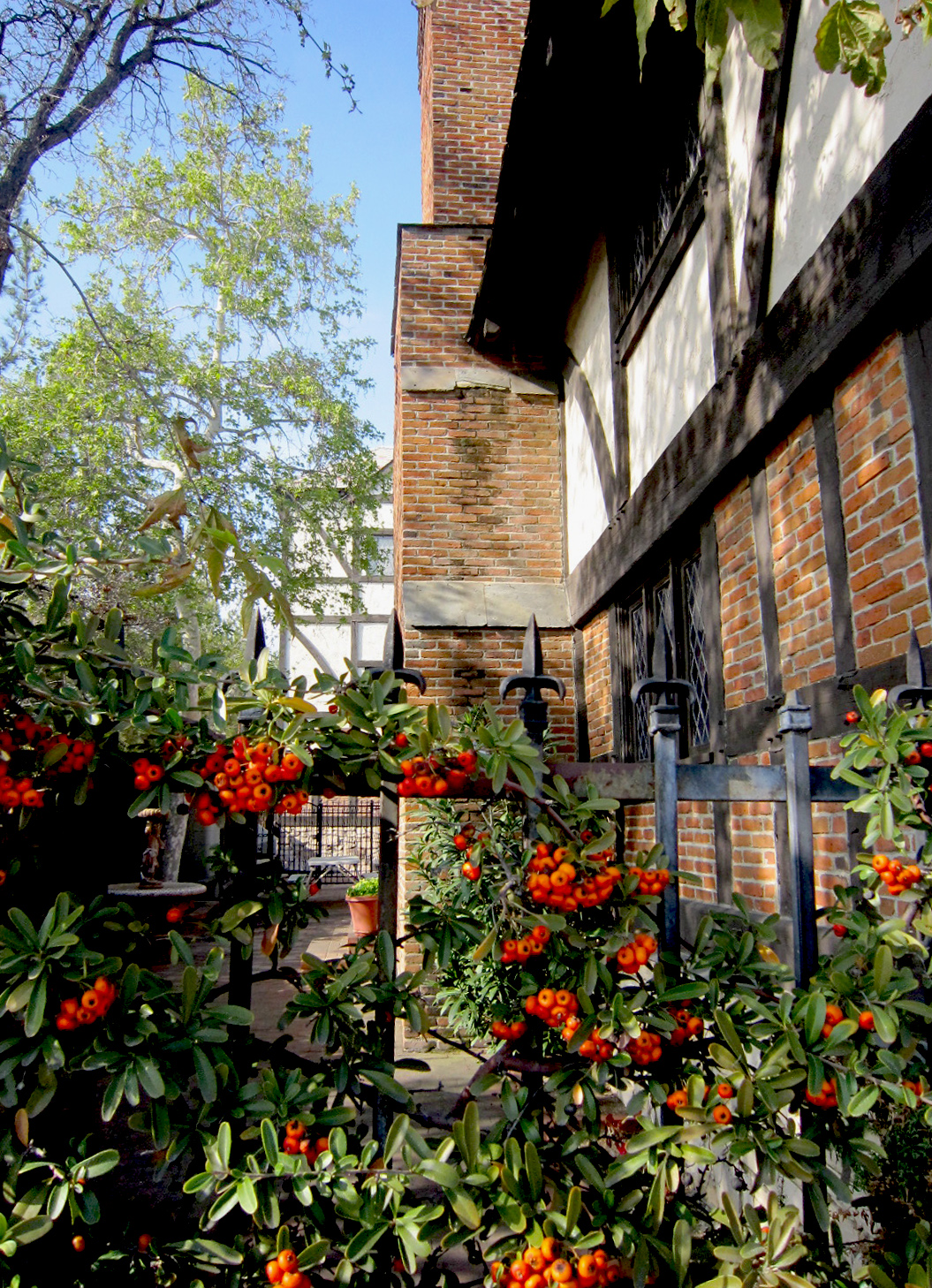 The Museum of the San Fernando Valley MORE IMAGES FROM CHALK HILL
