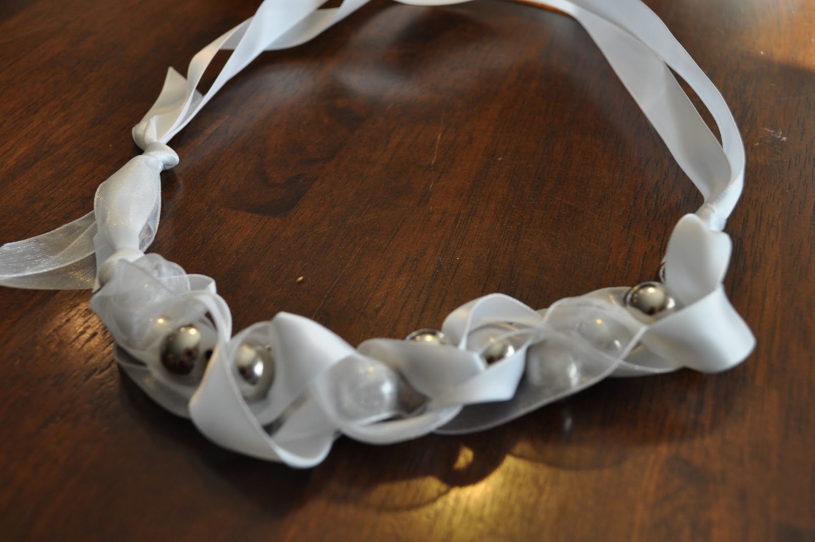 seeshellspace Twisted Ribbon Necklace Tutorial