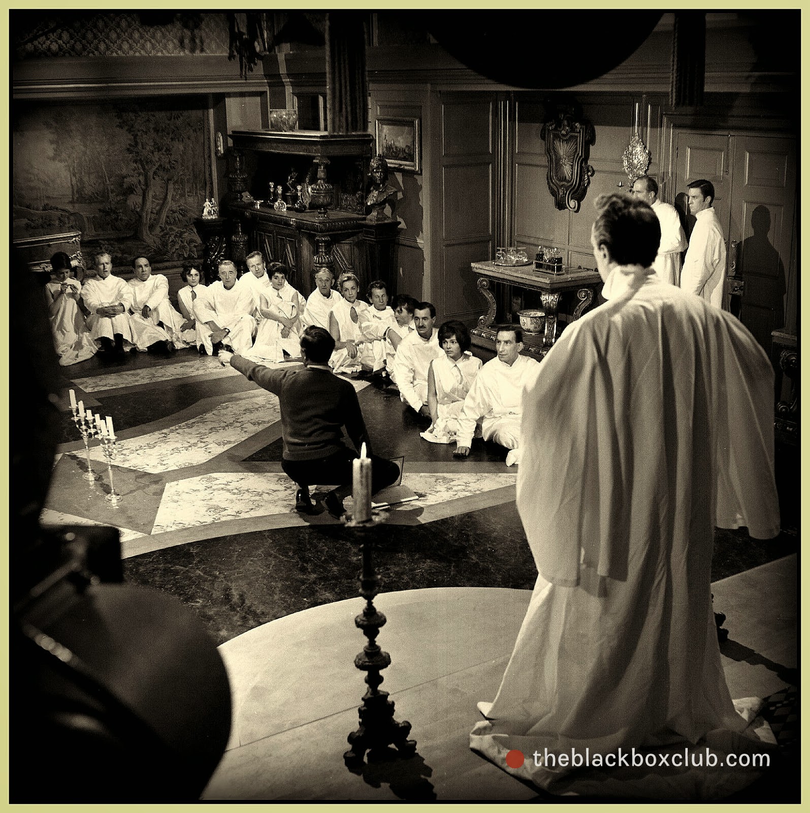 The Black Box Club KISS OF THE VAMPIRE REVIEW AND GALLERY HAMMER FILMS