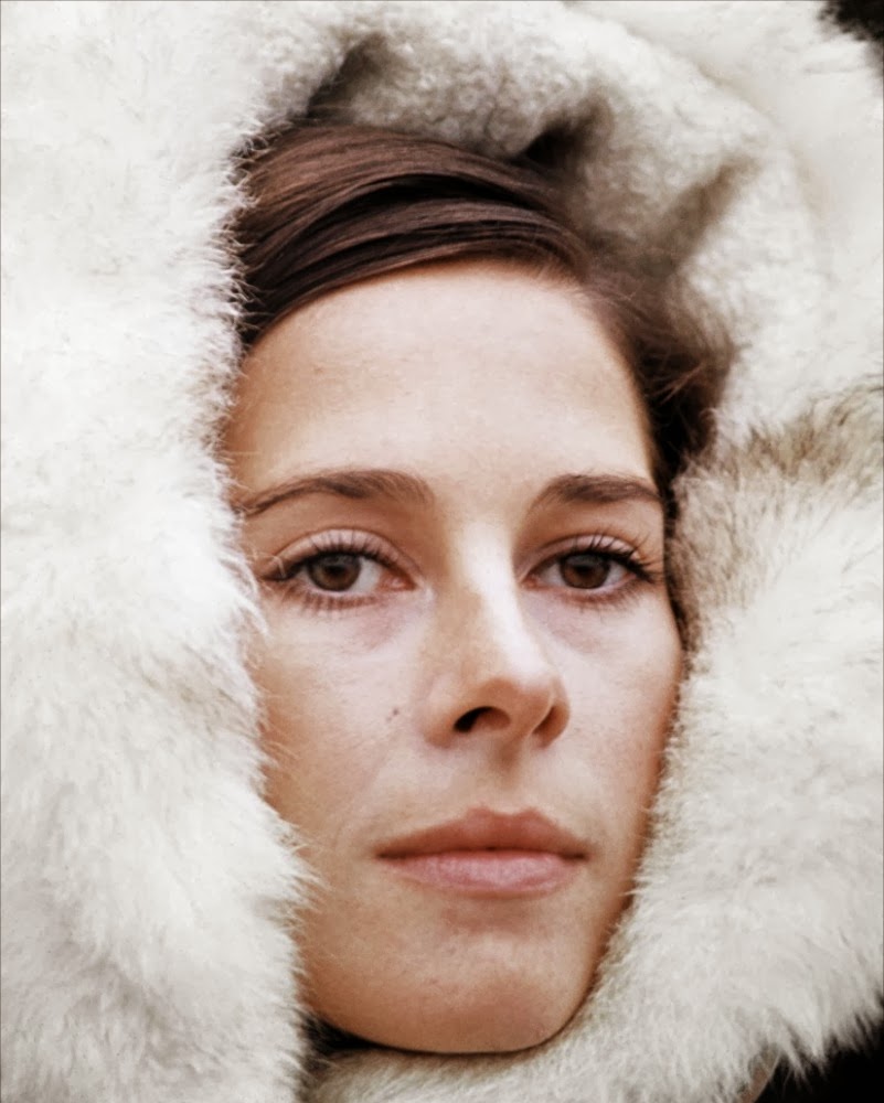 Joan Hackett Unconventional, Gifted, and MultiFaceted Comic