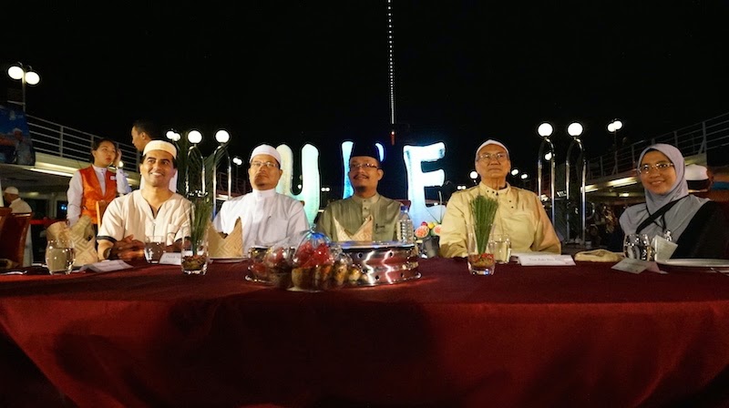 Pelayaran_Islamik_Cruise