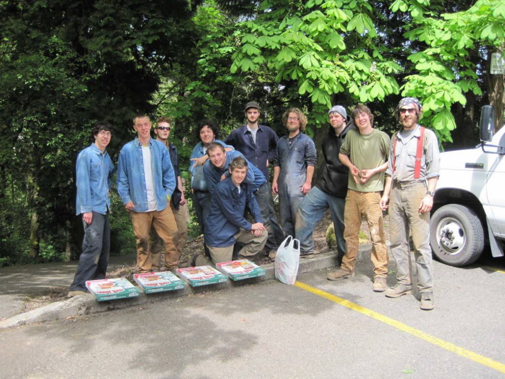 9 outdoor jobs for summerFavorite Celebrity