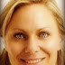 FACE YOGA: WRINKLES OUT!