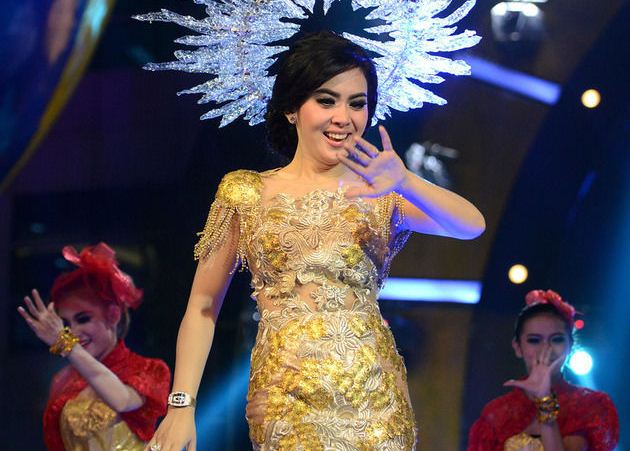 jam tangan wanita syahrinijam tangan wanita syahrini jam tangan wanita syahrini