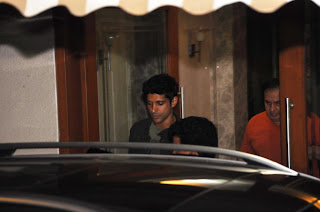 Ranbir Kapoor, Vidya Balan & Celbs at Sanjay Dutt's residence post the Supreme Court  verdict