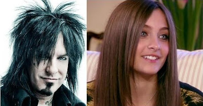 Motley Crue: Sixx em briguinha com filha de Michael Jackson Fonte: Motley Crue: Sixx em briguinha com filha de Michael Jackson - Novidades (Notícia) Motley Crue: Sixx em briguinha com filha de Michael Jackson Fonte: Motley Crue: Sixx em briguinha com filha de Michael Jackson - Novidades (Notícia)