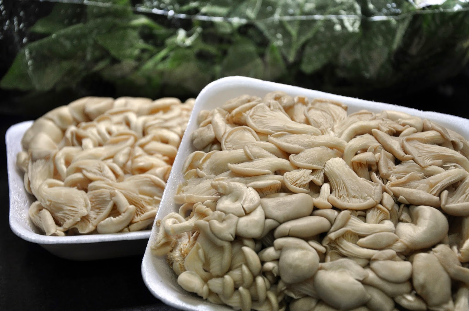 Arroz. Feijão e Caviar Buraco Quente Vegetariano Shimeji com