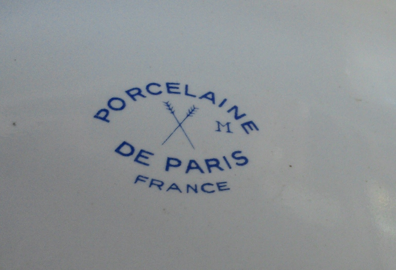 Ancien Service DE Toilette Bleu Porcelaine DE Paris Estampillé Salle
