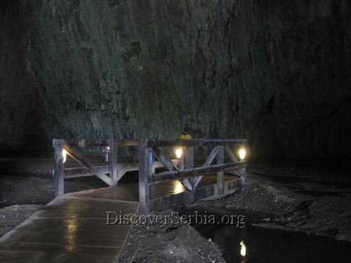 Stopica Pecina Cave