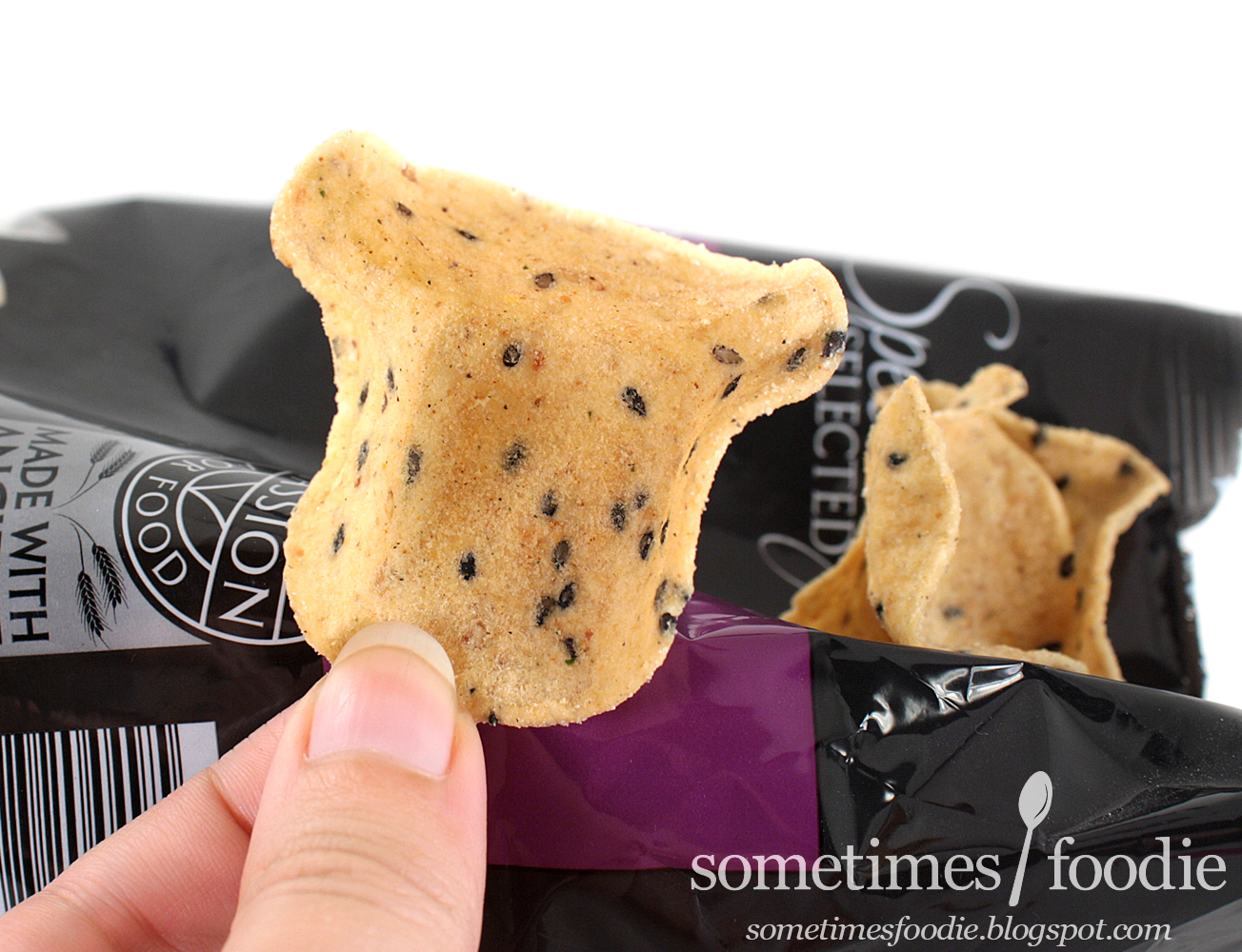 Sometimes Foodie Garlic Hummus Tortilla Chips Aldi Cherry Hill, NJ