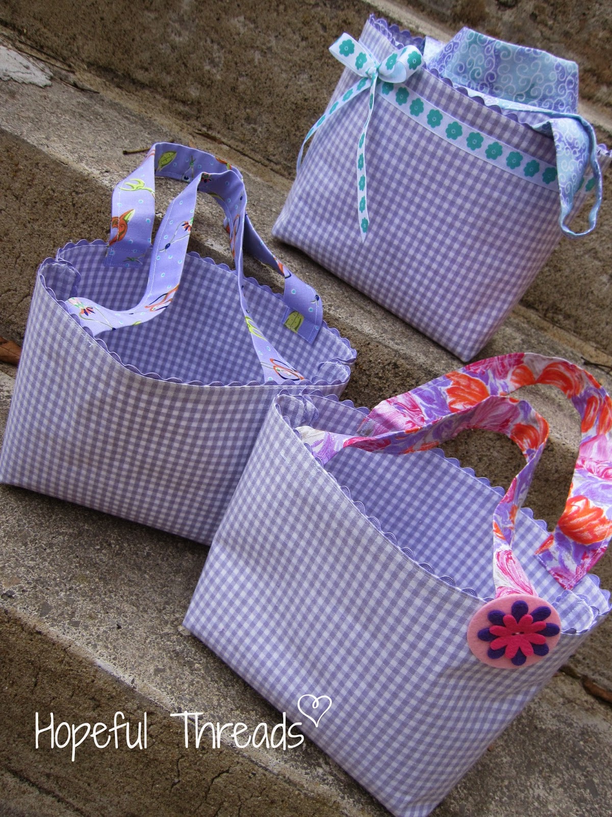 Hopeful Threads Petite Placemat Tote Tutorial