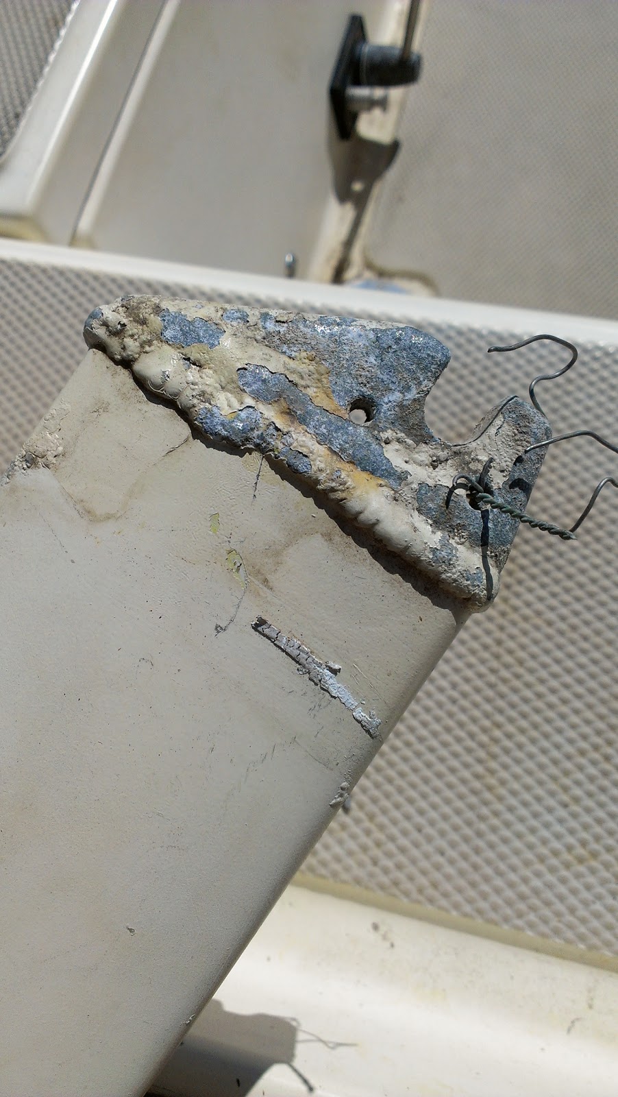 Rhapsody REFIT Plan Mast & Paint Project