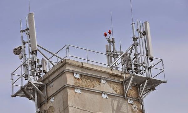 Adevărul De Pretutindeni Pericolul De Pe Bloc