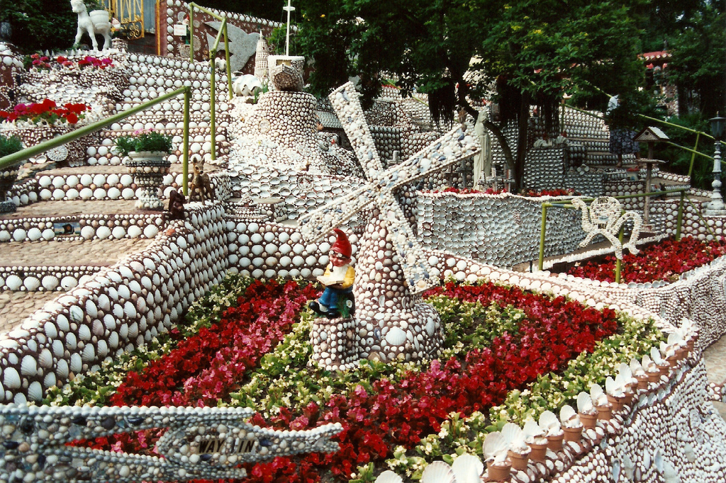 Outsider Environments Europe Colin Soudain, Jersey Shell Garden