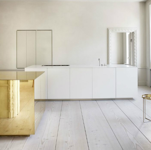 Leuchtend grau interior blog celebrating soft minimalism metallica
